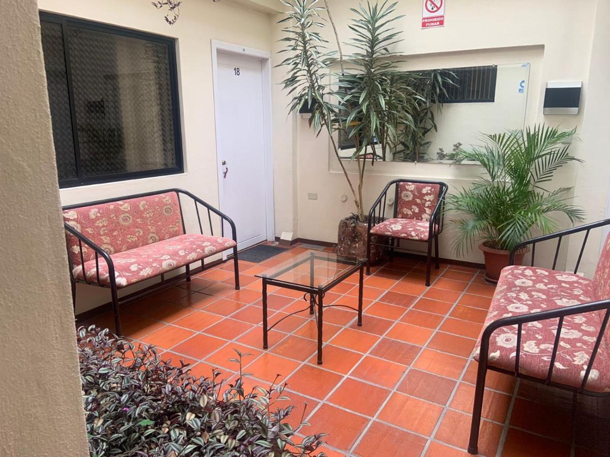 Hotel Mariscal Inn & Suite Cuenca Zewnętrze zdjęcie