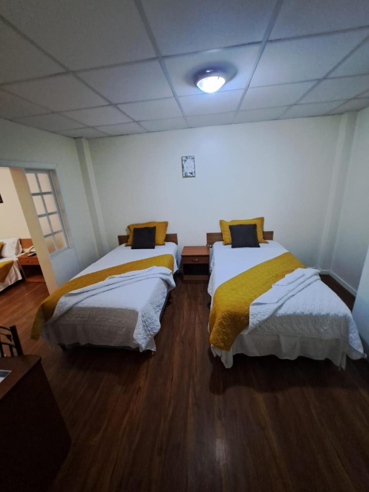 Hotel Mariscal Inn & Suite Cuenca Zewnętrze zdjęcie